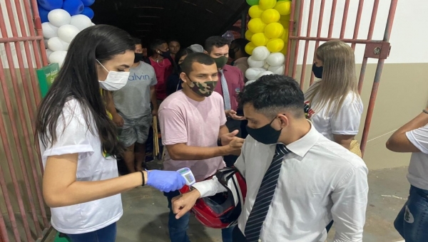 Convenção do MDB em Rio Branco tem aferição de temperatura e álcool em gel